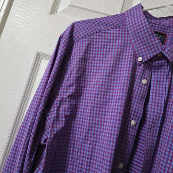 UNTUCKit Wrinkle-Free Performance Albarei Button Down Shirt, Red/Blue Check, EUC - Picture 4 of 10